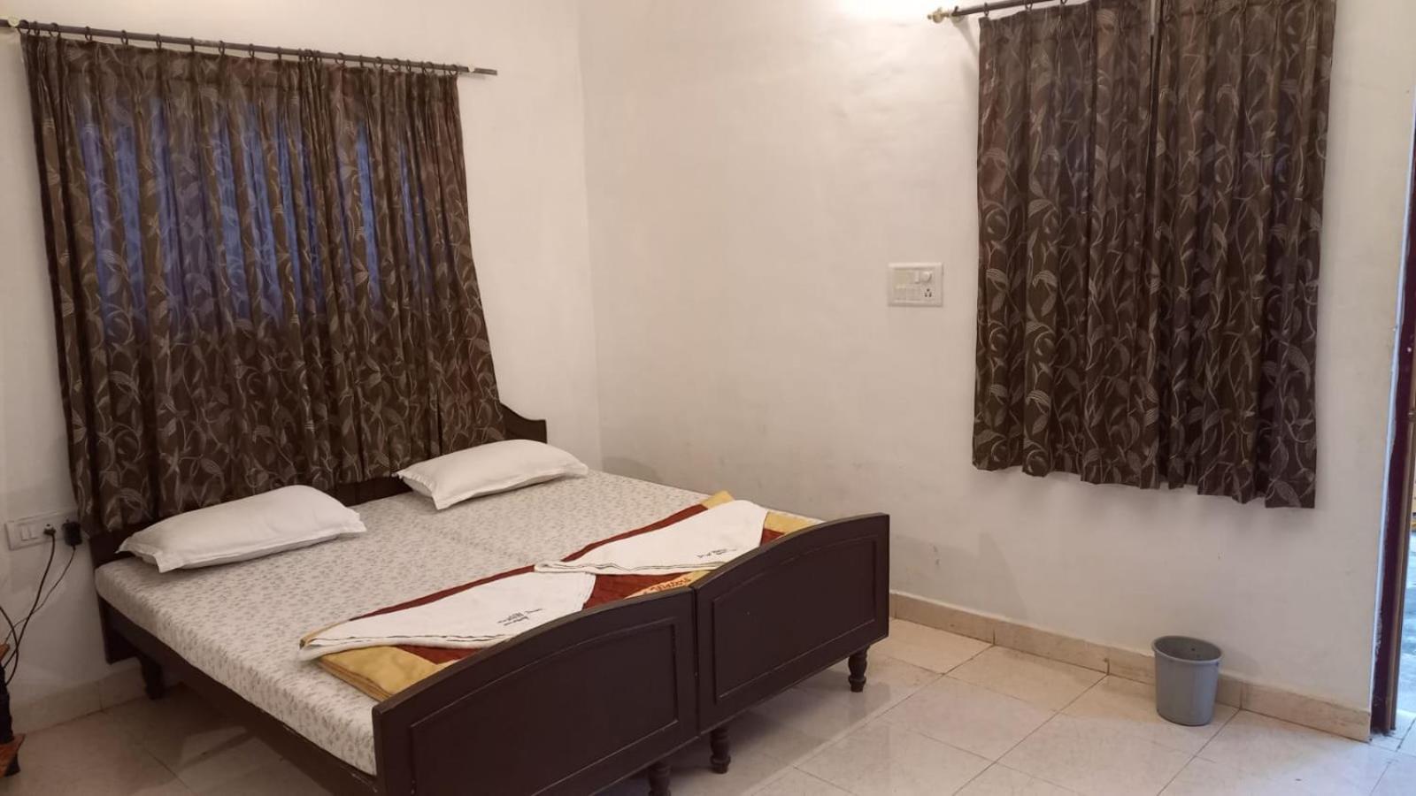 Silent Waters Resorts Yelagiri Eksteriør bilde